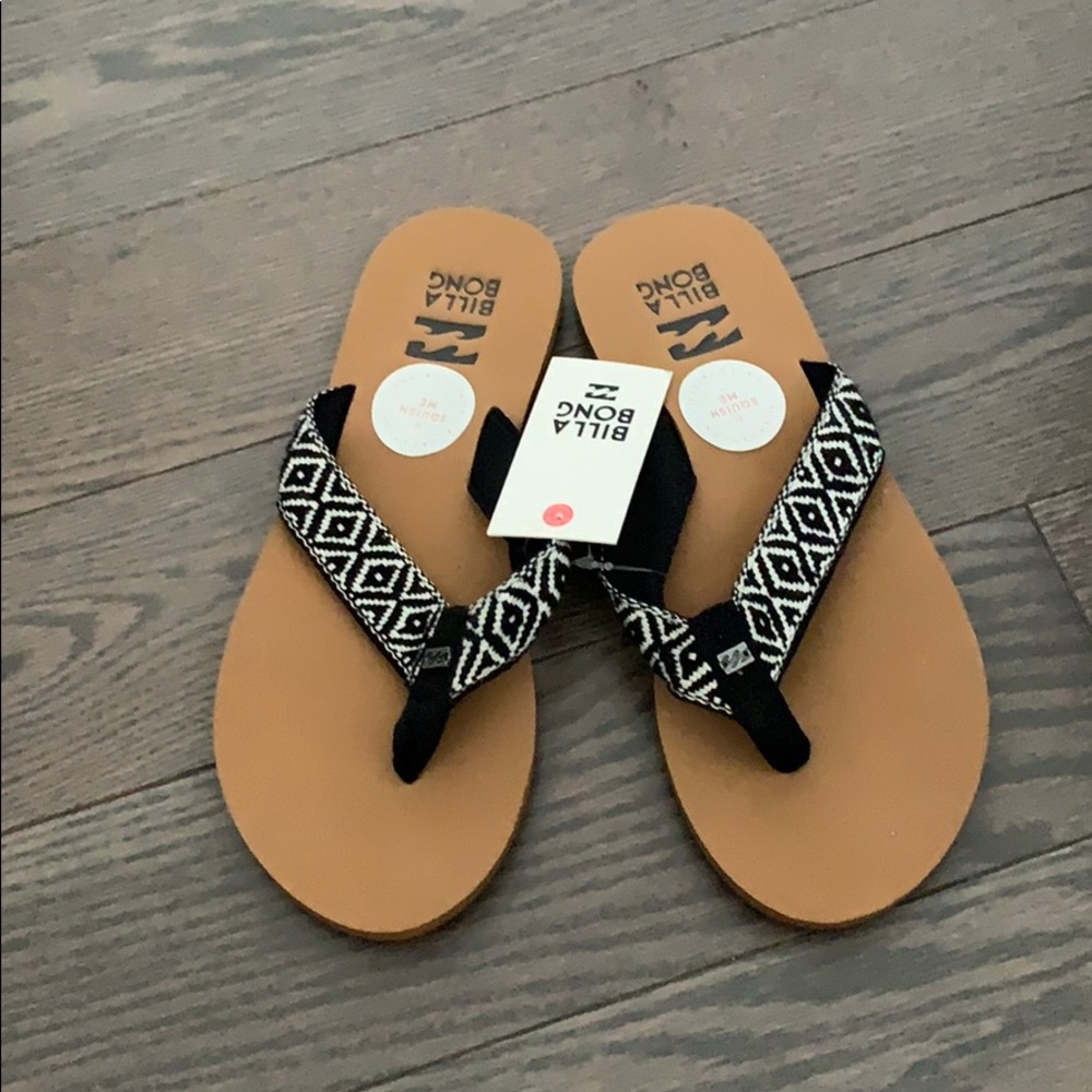 NWT Billabong sandals